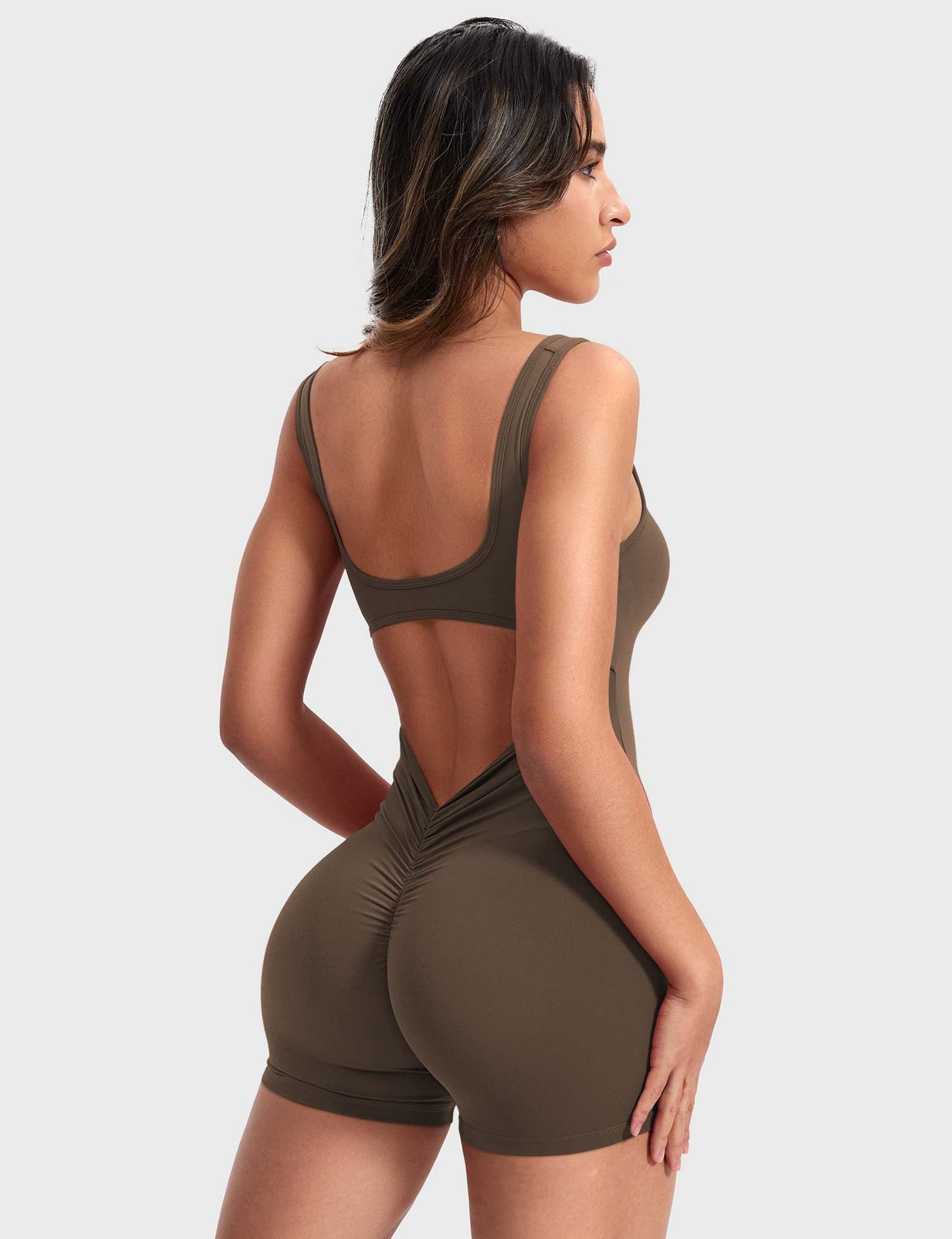 Caterina | Romper elegante con schienale a V