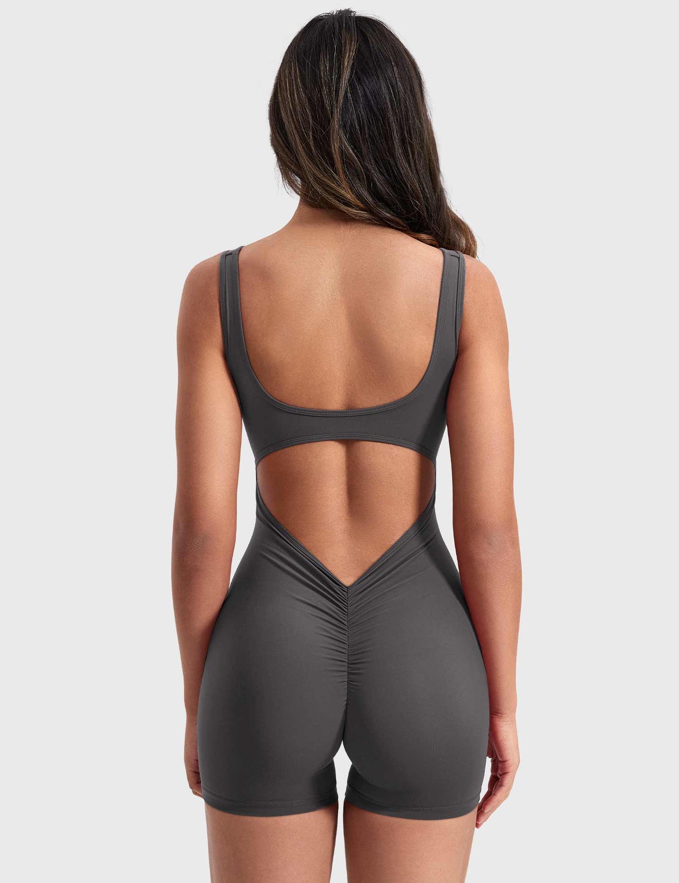Caterina | Romper elegante con schienale a V
