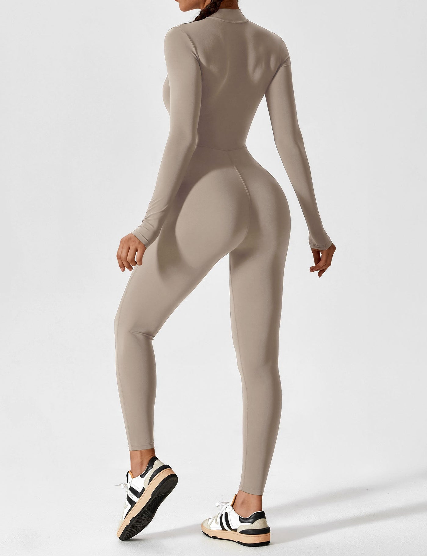 Isabella | Tuta con cerniera alla moda
